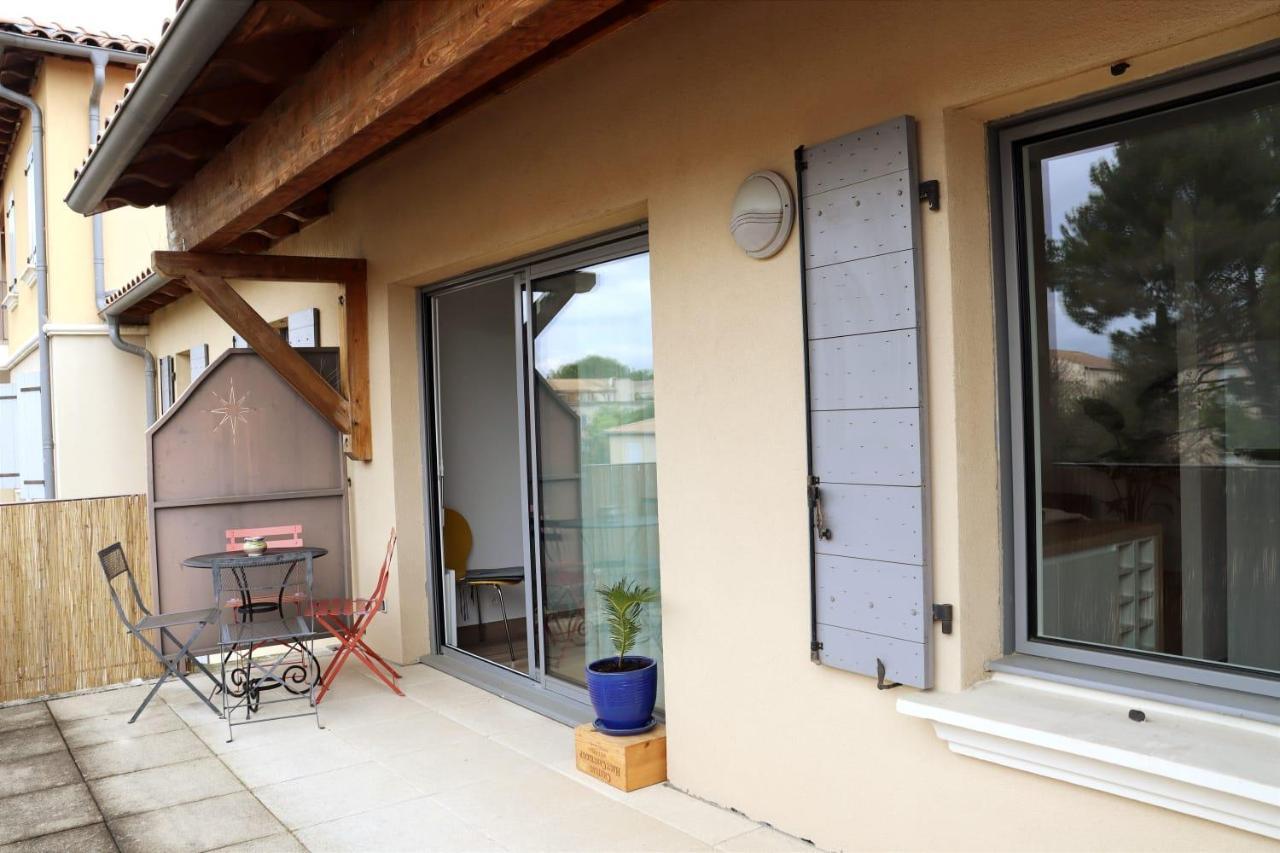 Uzes Centre La Terrasse Des Capucines Avec Garage Privee Apartment Екстериор снимка