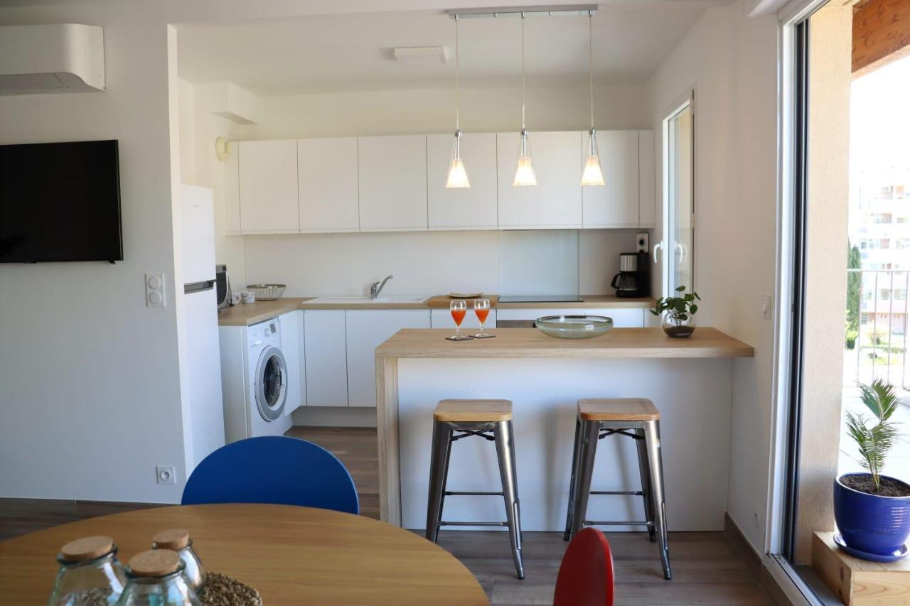 Uzes Centre La Terrasse Des Capucines Avec Garage Privee Apartment Екстериор снимка